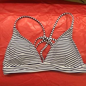 Cupshe swim top